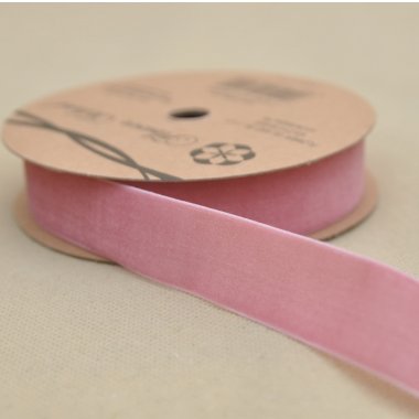 WSTĄŻKA WELUROWA 2,5CM*9M C.RÓZ