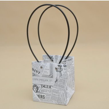 JK0637 TOREBKA PREZENTOWA GAZETOWA 12X15X13